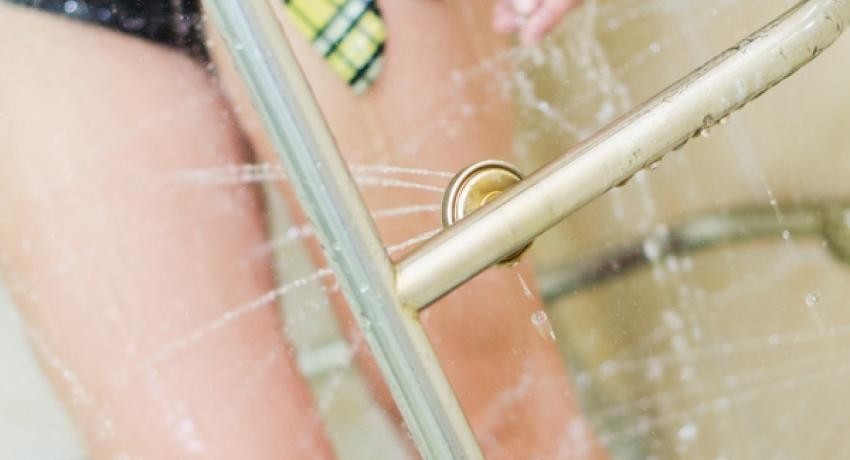 Циркулярный душ в санатории Украина. Ессентуки